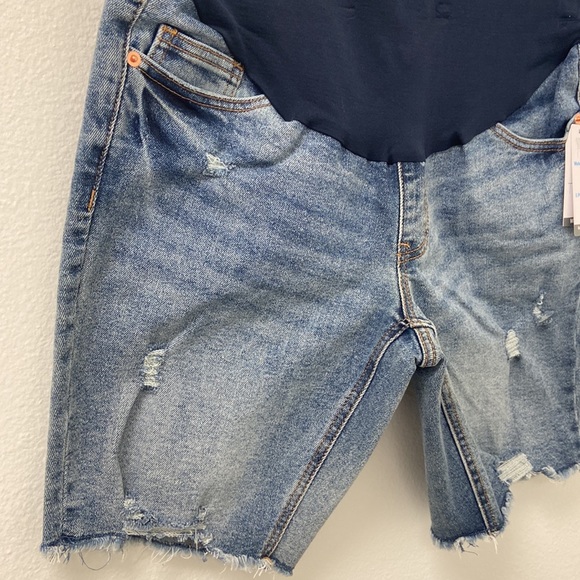 Maternity Bermuda Jean Short NWT - Picture 5 of 8